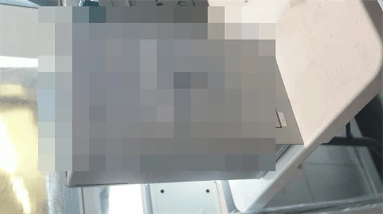תיבת דואר מעוצבת גיחון - גימור כסוף/נירוסטה (מובנית בקיר/עמוד/שער) - דגם 4-14